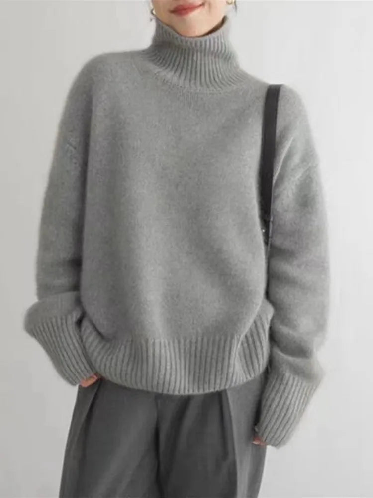 Lincy - soft turtleneck sweater